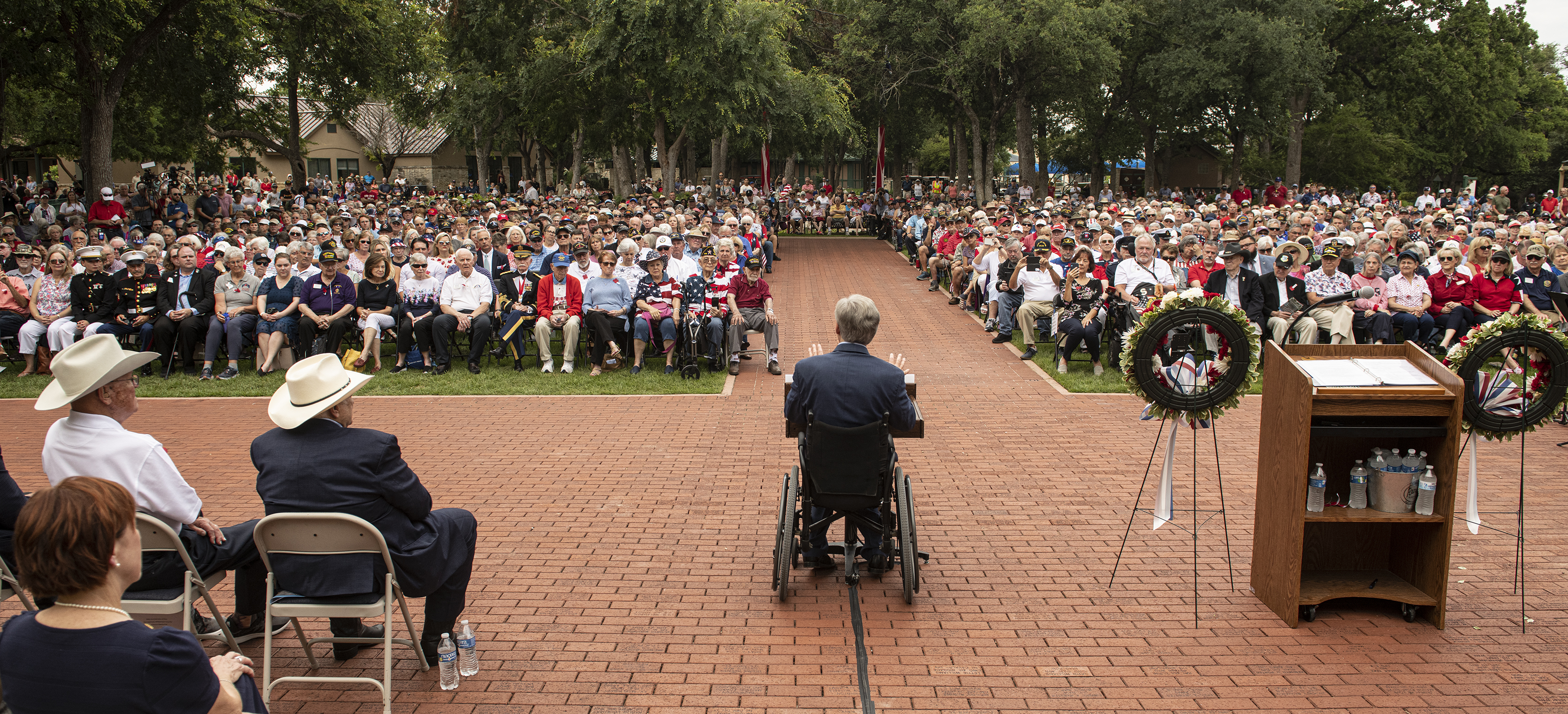 Photos: Governor Greg Abbott speaks at Sun City Memorial Day service